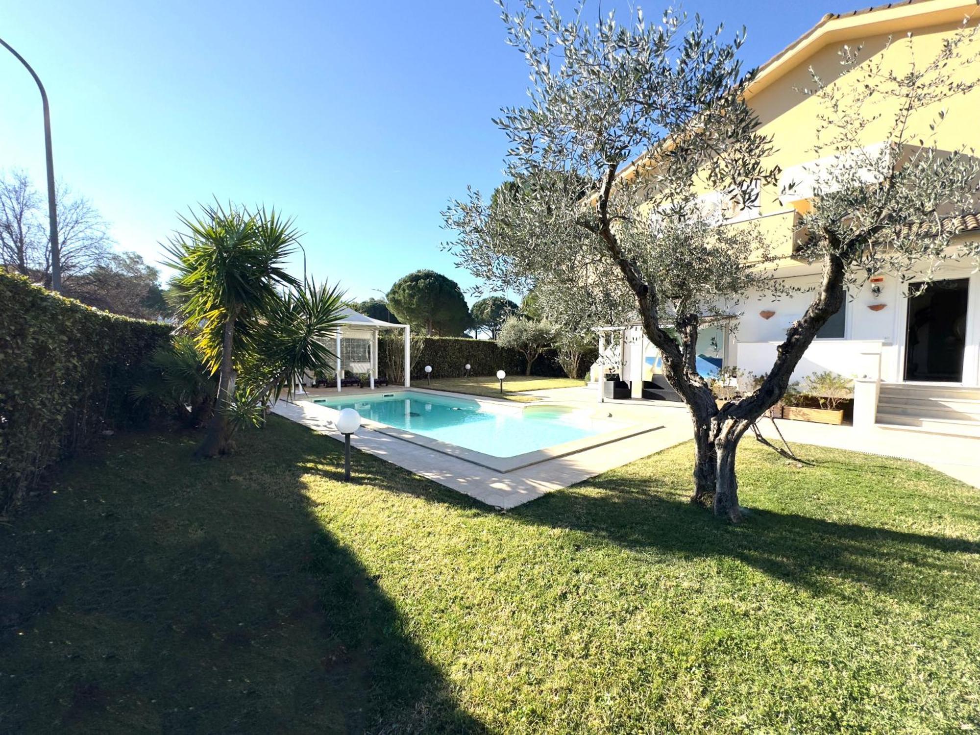 Residence Il Boschetto - Villa Con Piscina Grosseto Eksteriør billede